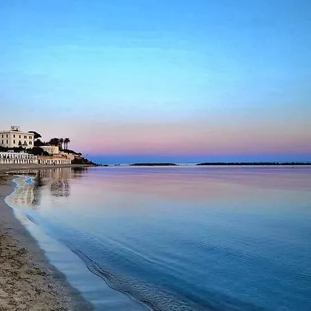 Station House Santa Marinella